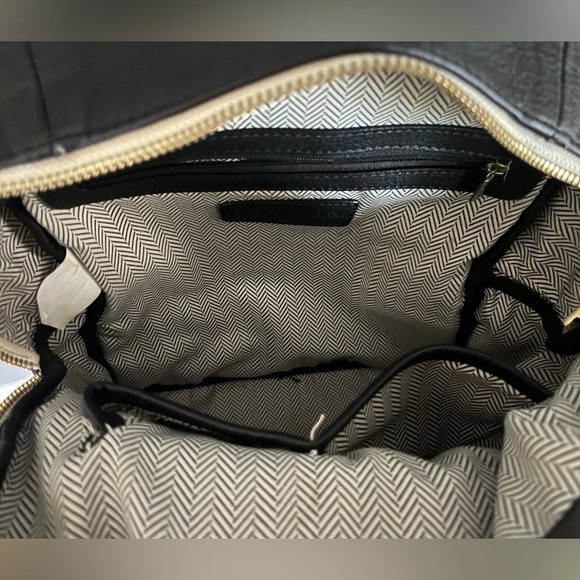 Steve Madden- black backpack with gold zippers and logos - Picture 4 of 7